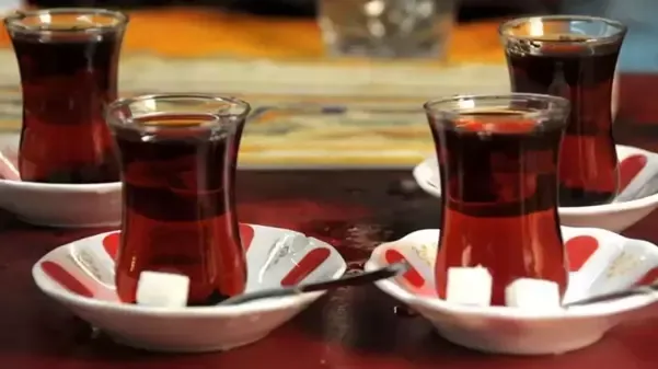 Çay İçerken Bir daha düşün. Bakanlık 4 çay markasını ifşa etti!