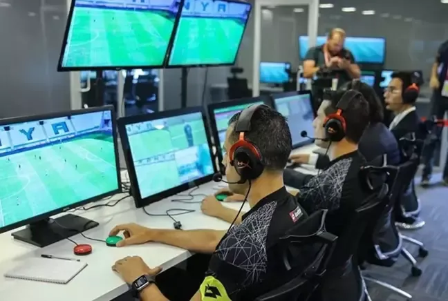 Türk futbolunda yabancı hakem dönemi başladı. işte detaylar!