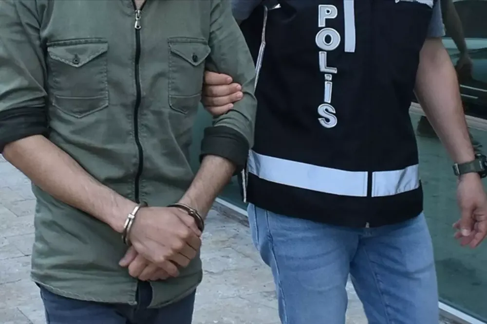 45 ilde FETÖ operasyonu! 178, şüpheli yakalandı.